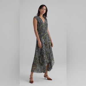Club Monaco Scarf Hem Dress- D1